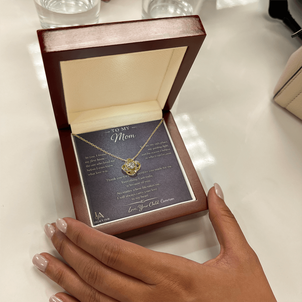 To My Mom -Beautiful Love Knot Necklace