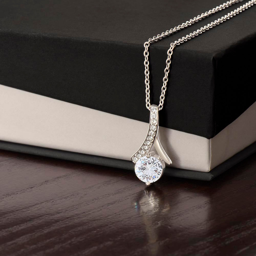 Alluring Beauty Necklace - Dazzle That Special Someone