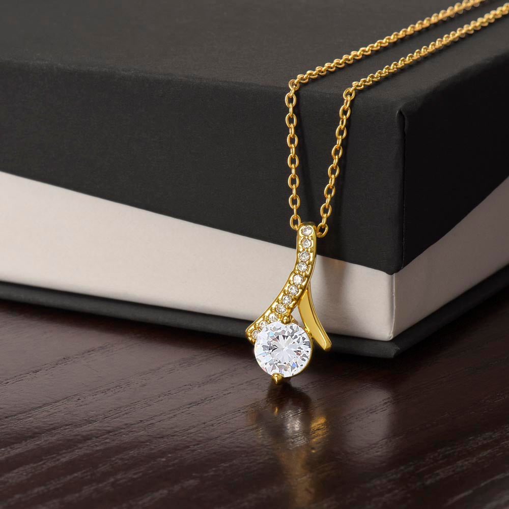 Alluring Beauty Necklace - Dazzle That Special Someone