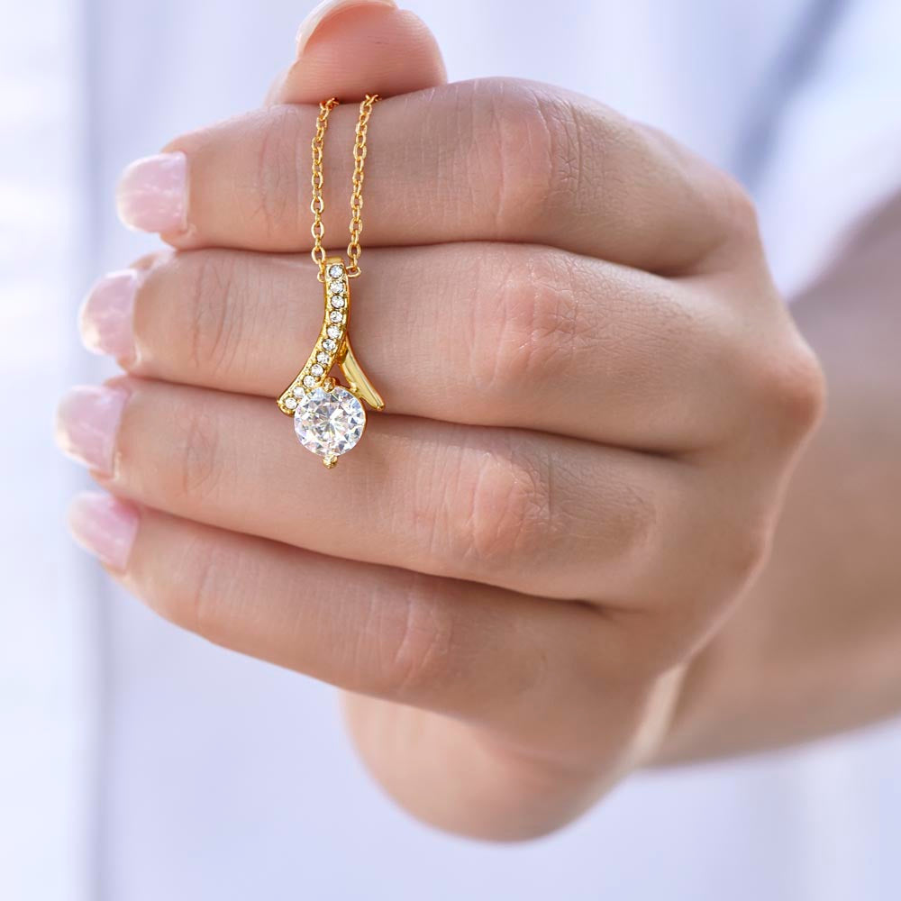 Alluring Beauty Necklace - Dazzle That Special Someone